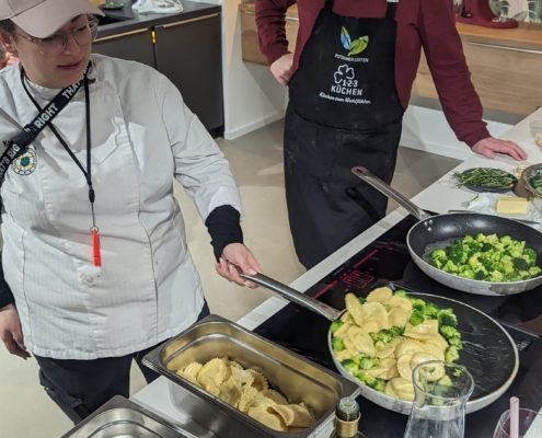 PXL_20240119_180342448.MP