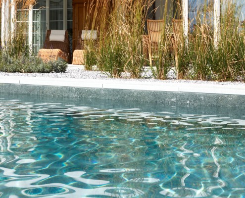 Reines Wasser im Biotop Living Pool