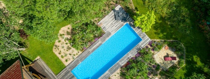 Livingpool im Naturgarten - Luftaufnahme